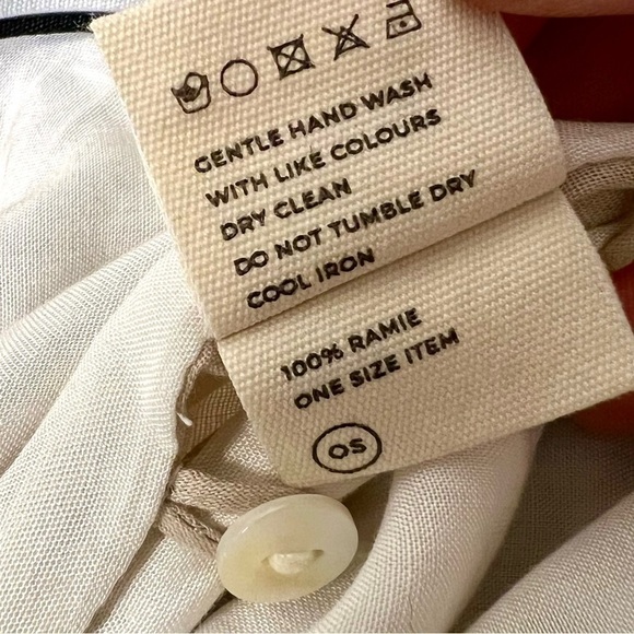 Tuckernuck INNIKA CHOO Ramie Big Frill Dress Ché Pas Se Foam Beige Sand size M - Picture 8 of 8